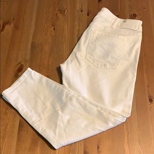 Silver Brand White Cropped Jeans